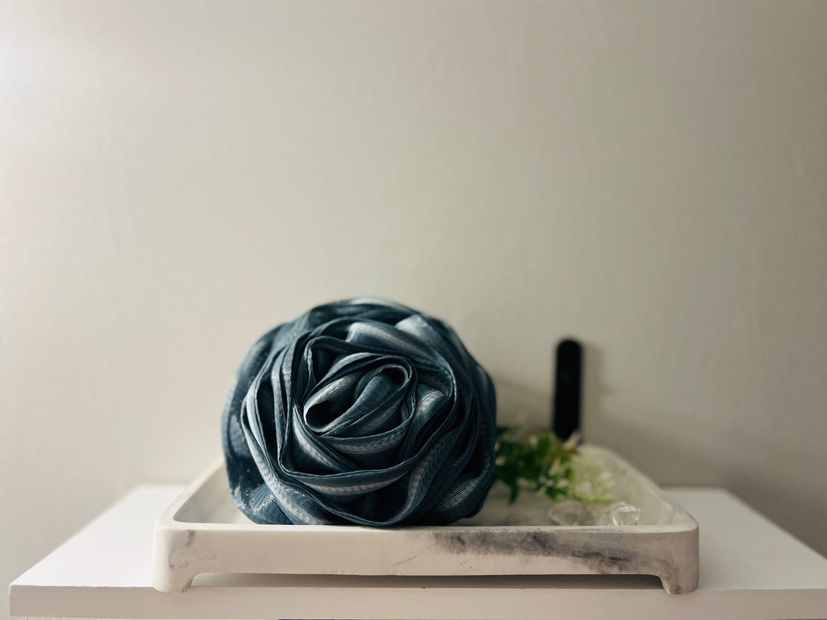 Rose Lather Pouf